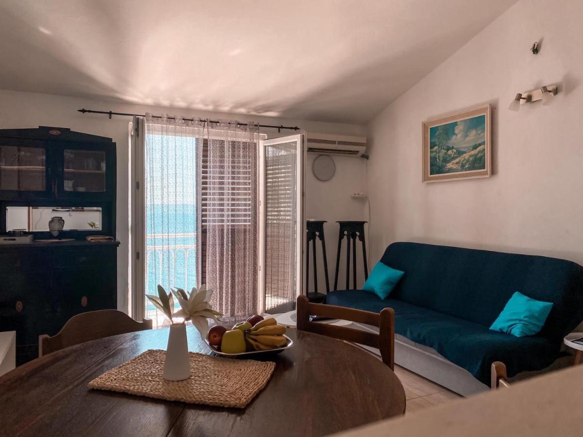 Apartman Gabrijel Podgora Eksteriør billede